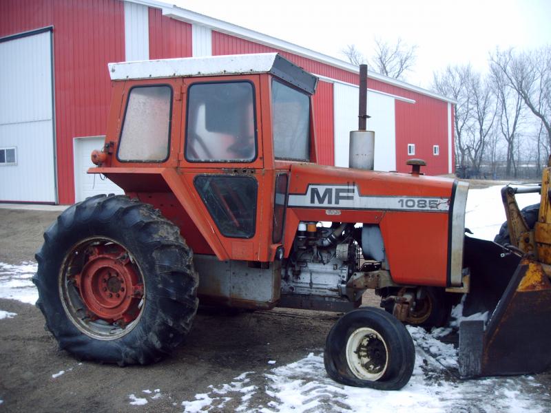 Massey Ferguson 1085